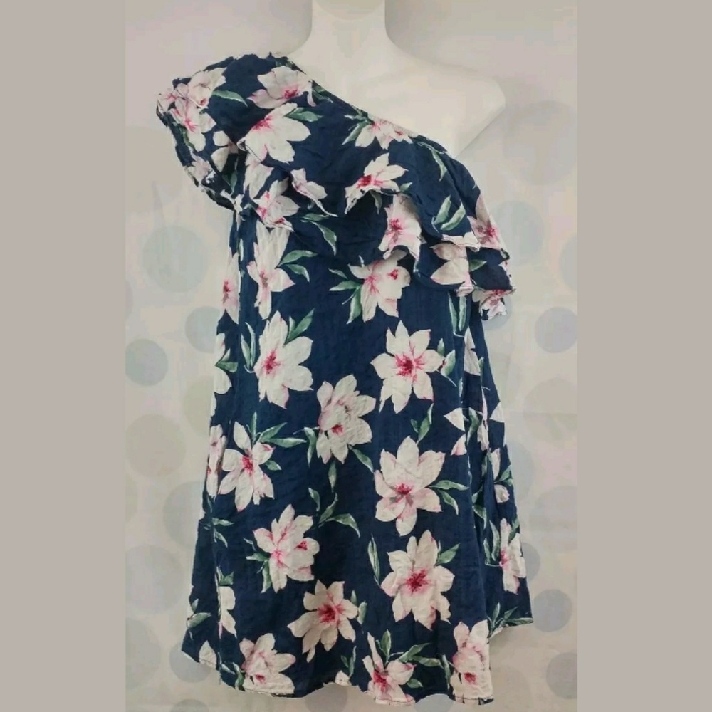 The Impeccable Pig Small Floral One Shoulder Tunic